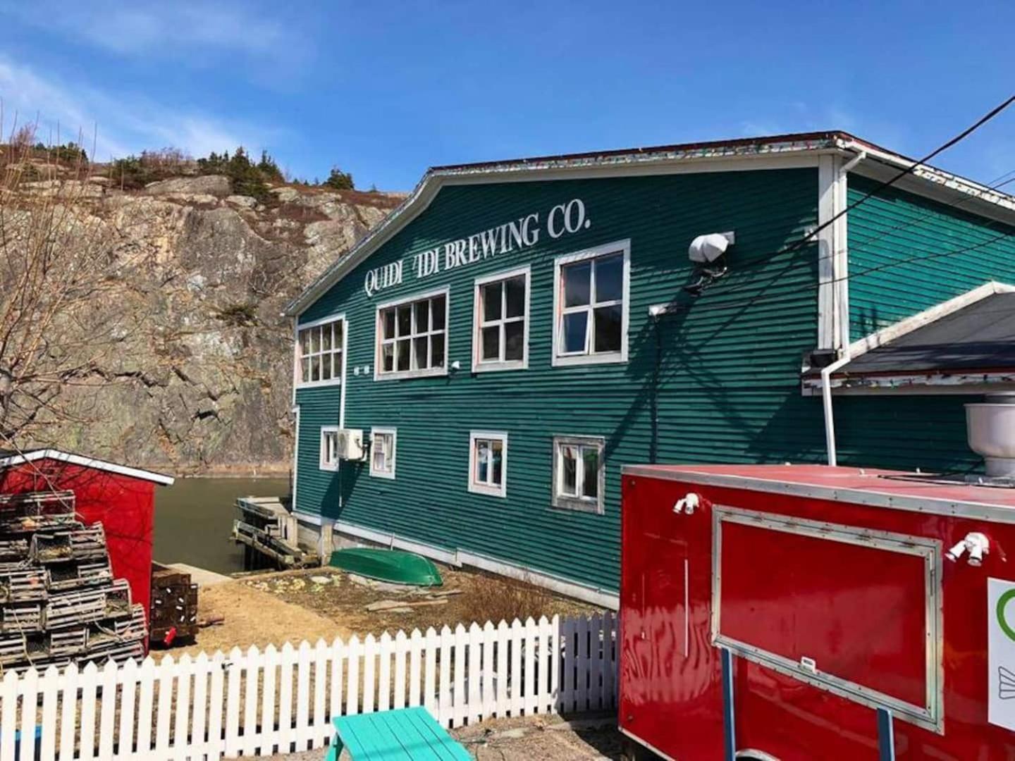 Unique Stay! Converted Church In Idyllic Location St. John's Exterior photo