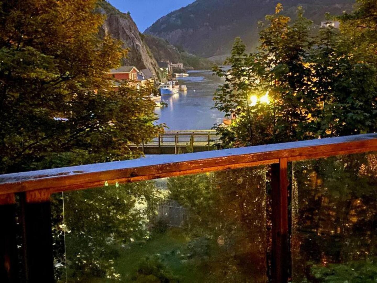Unique Stay! Converted Church In Idyllic Location St. John's Exterior photo